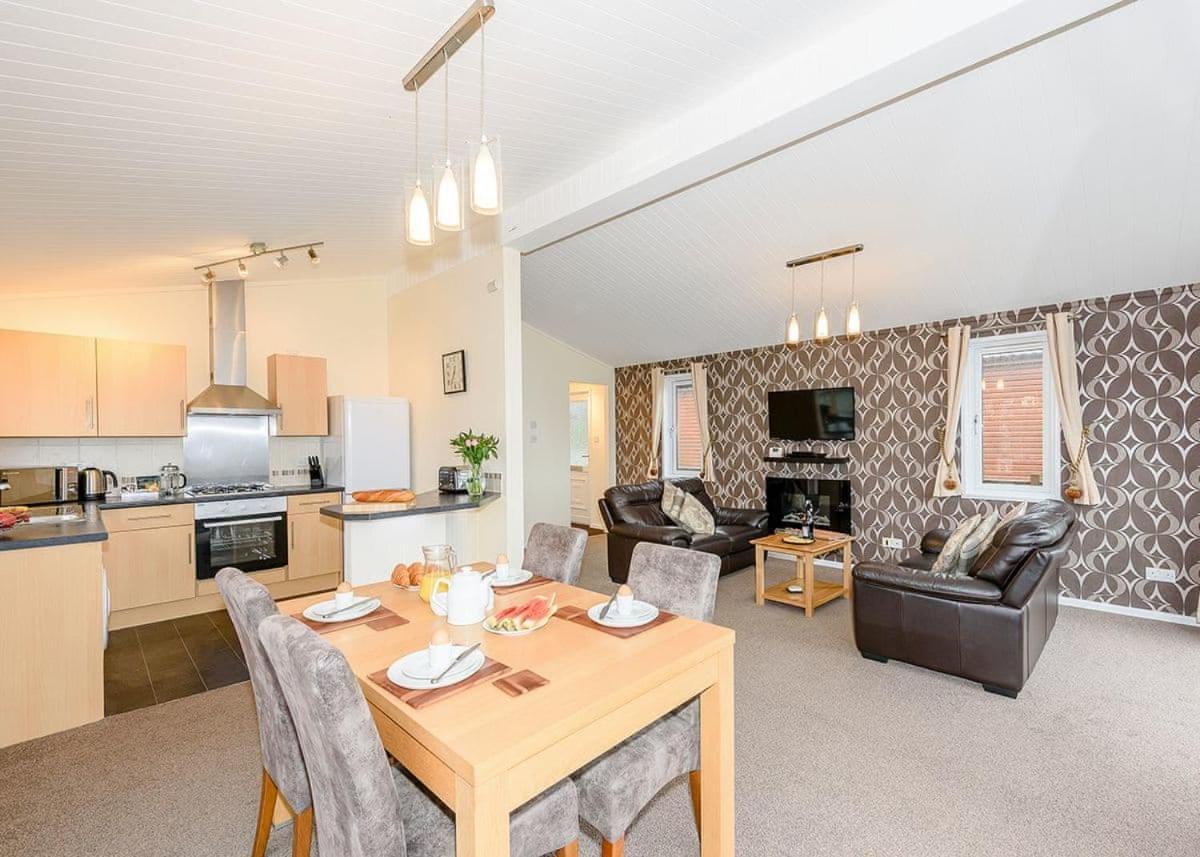 Thanet Well Lodges Ivegill Экстерьер фото