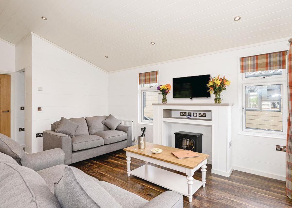 Thanet Well Lodges Ivegill Экстерьер фото